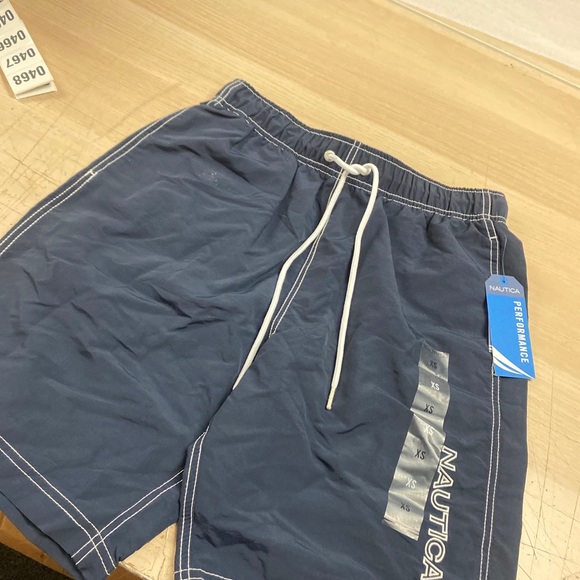 Nautica Mens 8" Deck Trunks Size XS Navy Shorts - Picture 5 of 7
